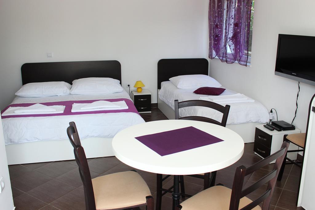 Apartments Palma Šibenik Oda fotoğraf